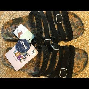 Muk Luks Genuine Suede Sandals
